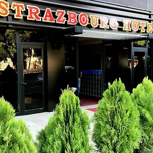 Strazburg Oda ve Kahvaltı